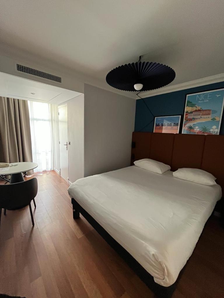 Отель Ibis Nice Centre Notre Dame Экстерьер фото